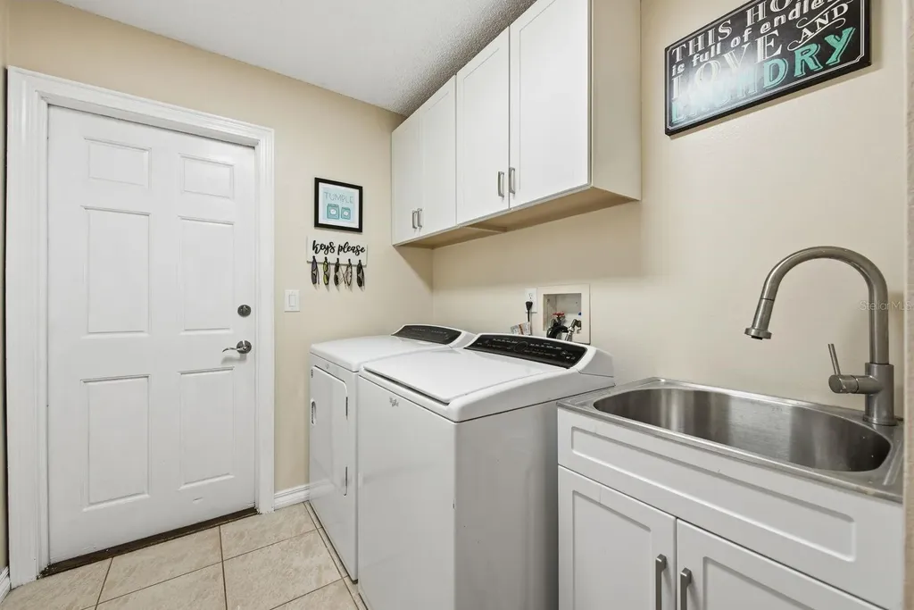 2729 Redford Court E Clearwater FL 33761