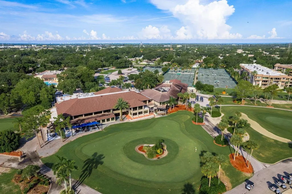 2729 Redford Court E Clearwater FL 33761