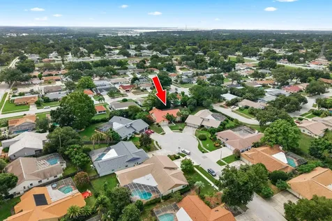 2729 Redford Court E Clearwater FL 33761