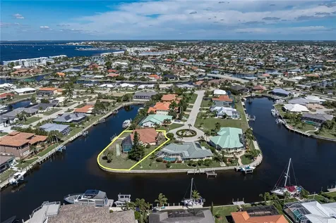 2194 Bayou Road Punta Gorda FL 33950