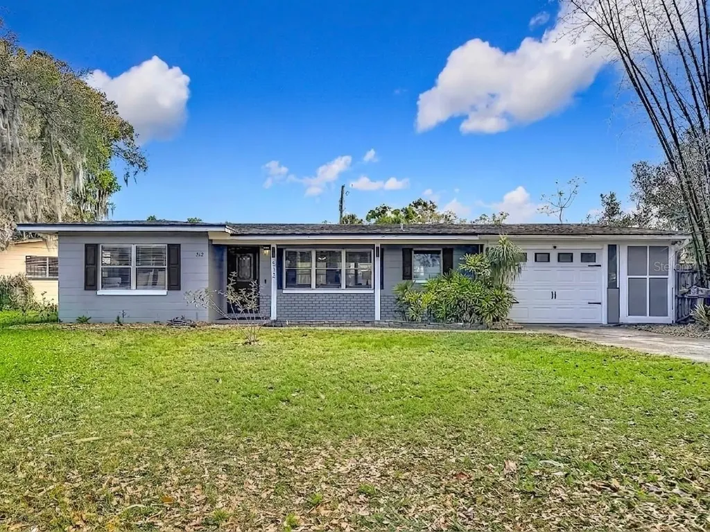 512 N Lakemont Avenue Winter Park FL 32792