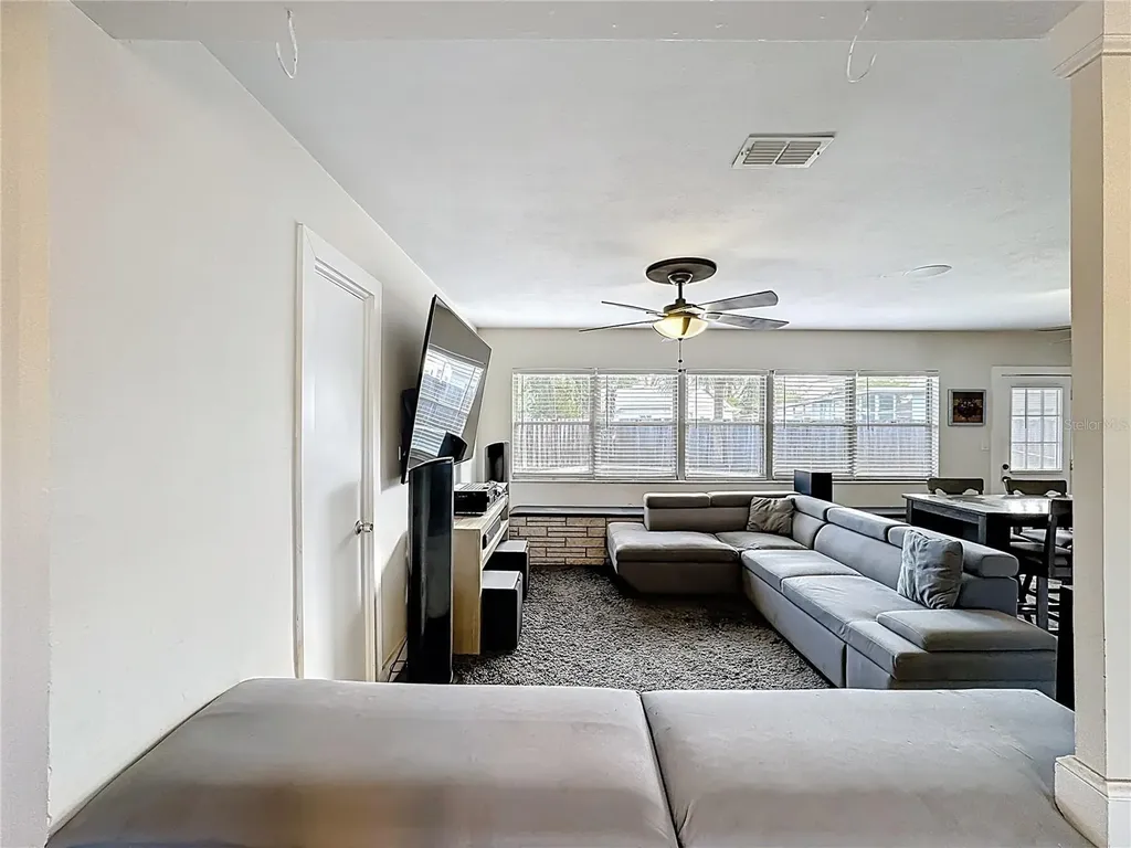 512 N Lakemont Avenue Winter Park FL 32792