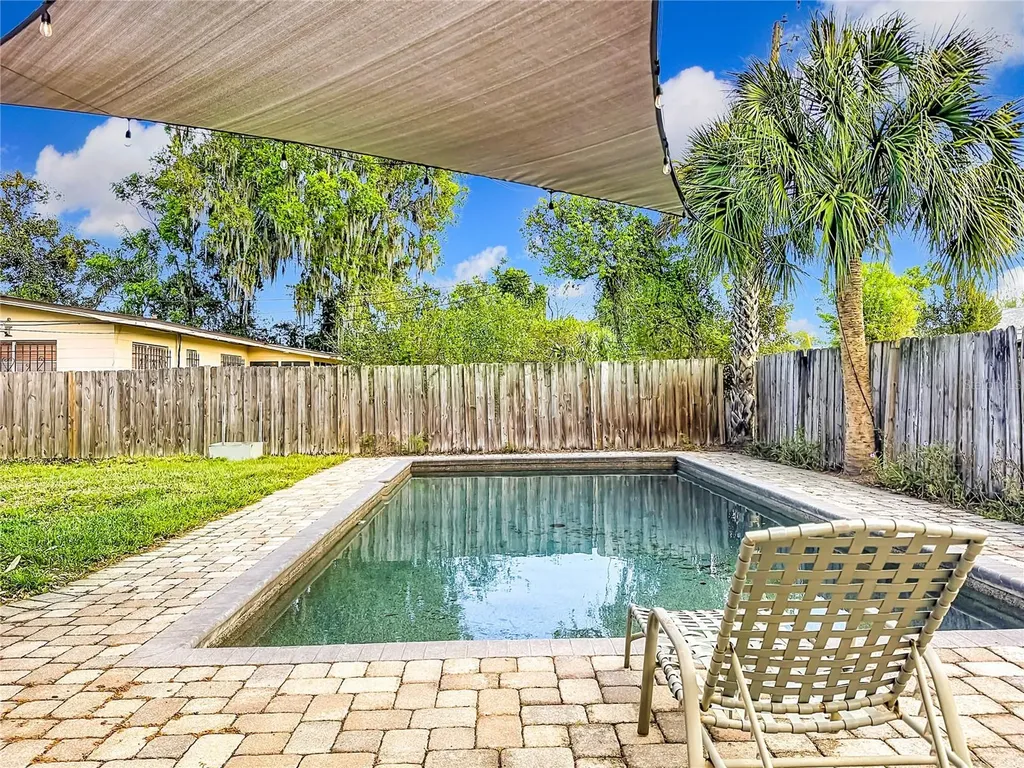 512 N Lakemont Avenue Winter Park FL 32792
