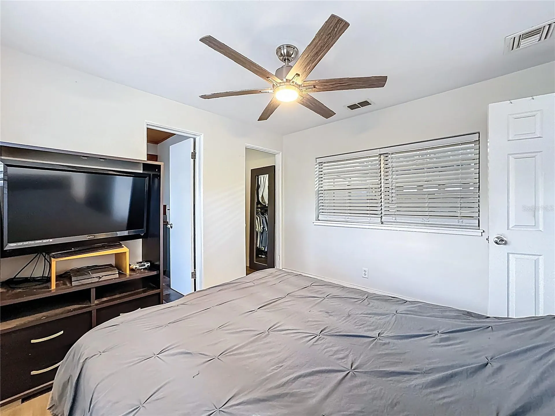 512 N Lakemont Avenue Winter Park FL 32792