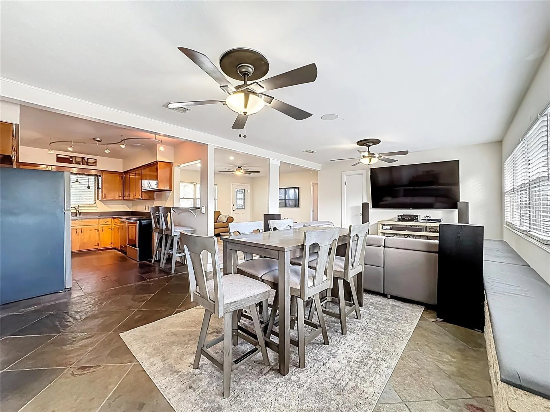 512 N Lakemont Avenue Winter Park FL 32792