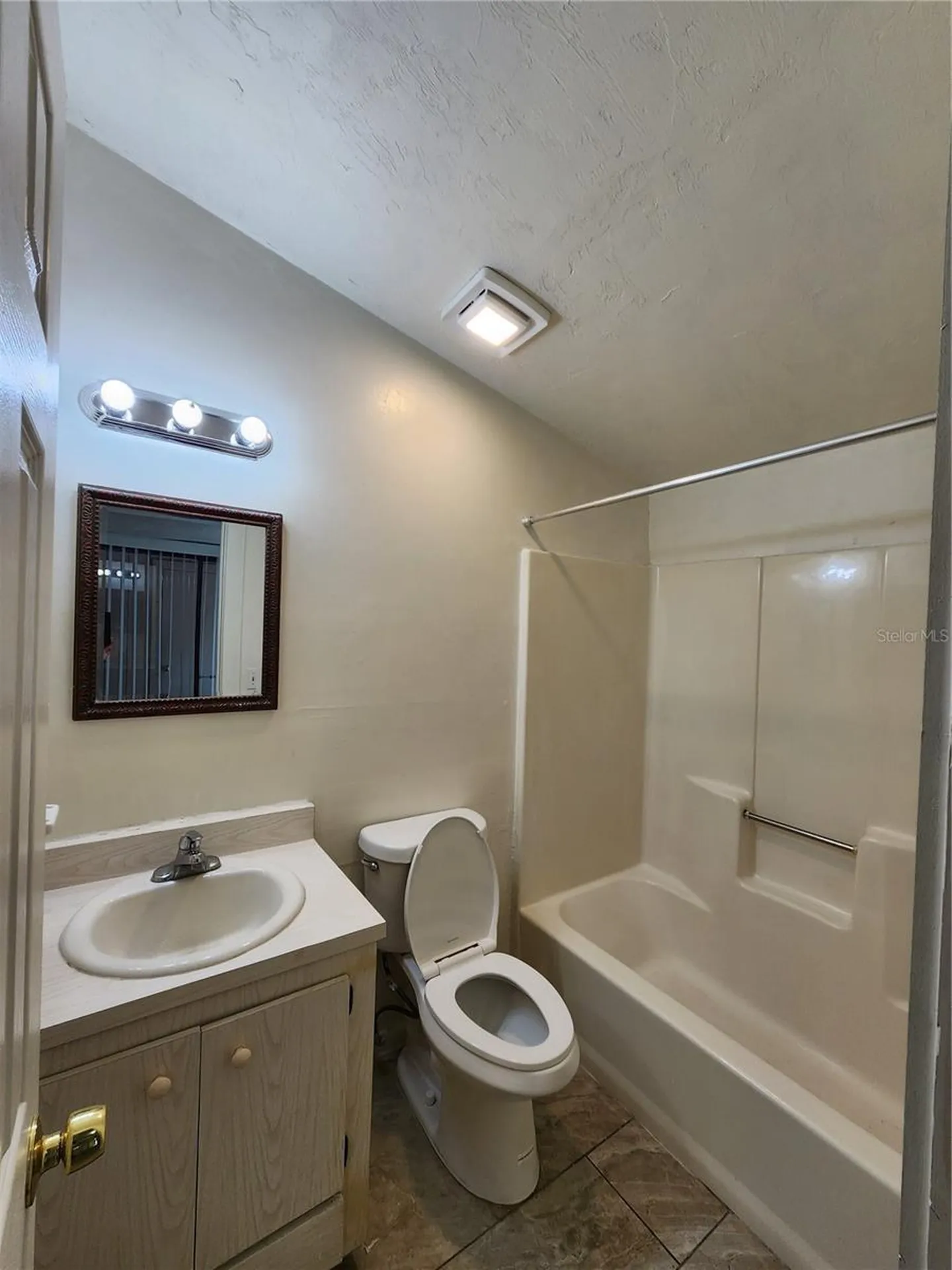 2018 SW 70th Terrace Gainesville FL 32607