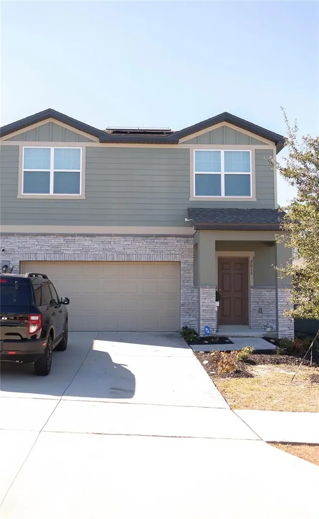 2015 Hemingway Circle Groveland FL 34736