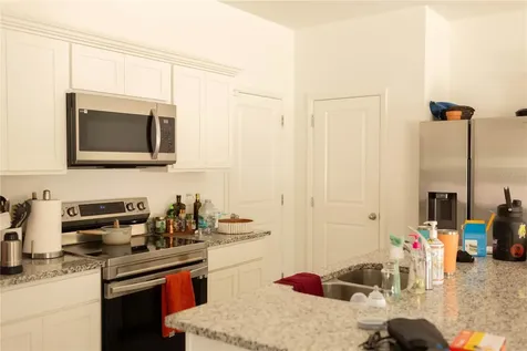 2015 Hemingway Circle Groveland FL 34736