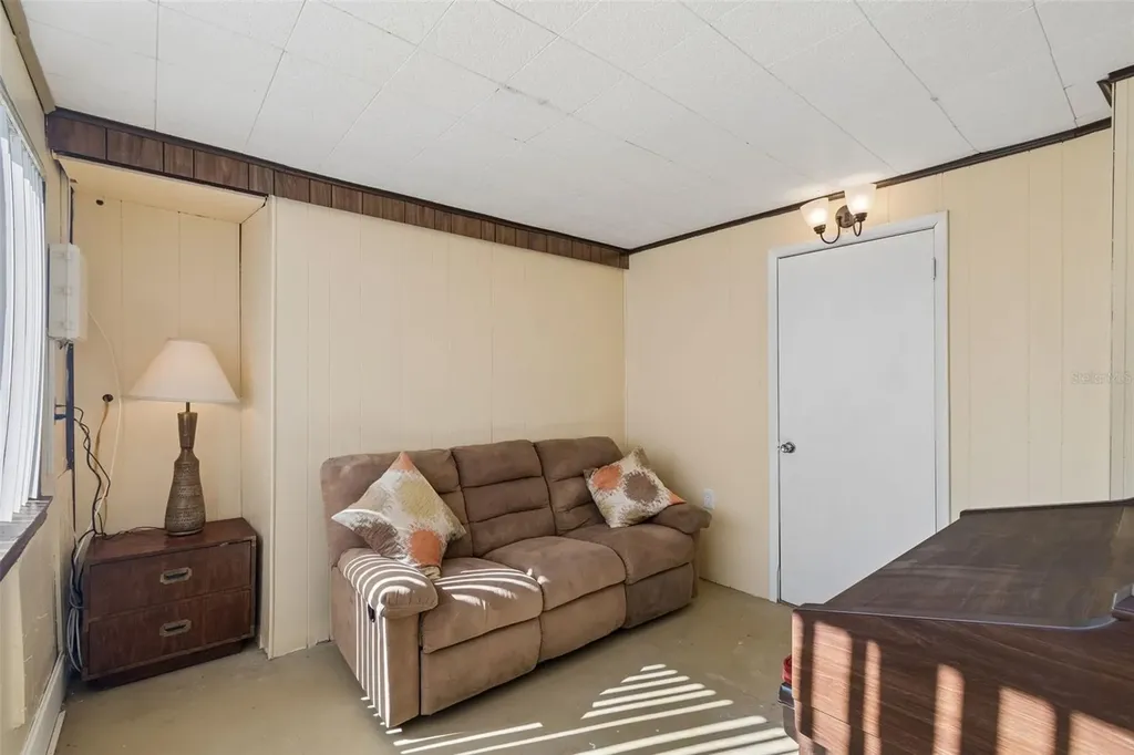 7501 Woodbox Row Hudson FL 34667