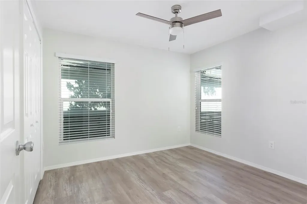 454 21st Street N St Petersburg FL 33713