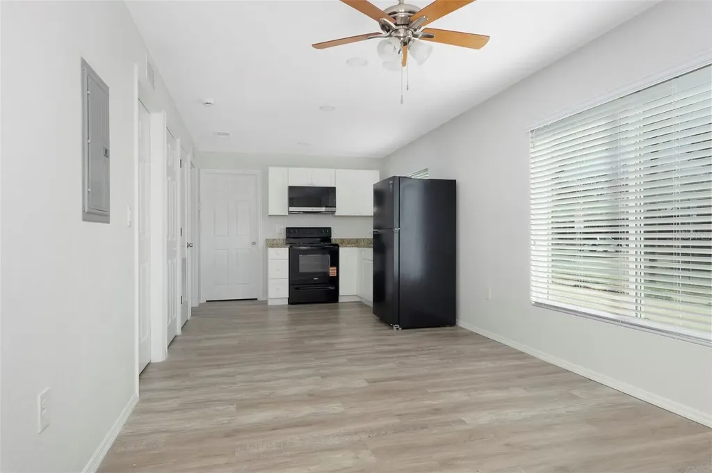 454 21st Street N St Petersburg FL 33713