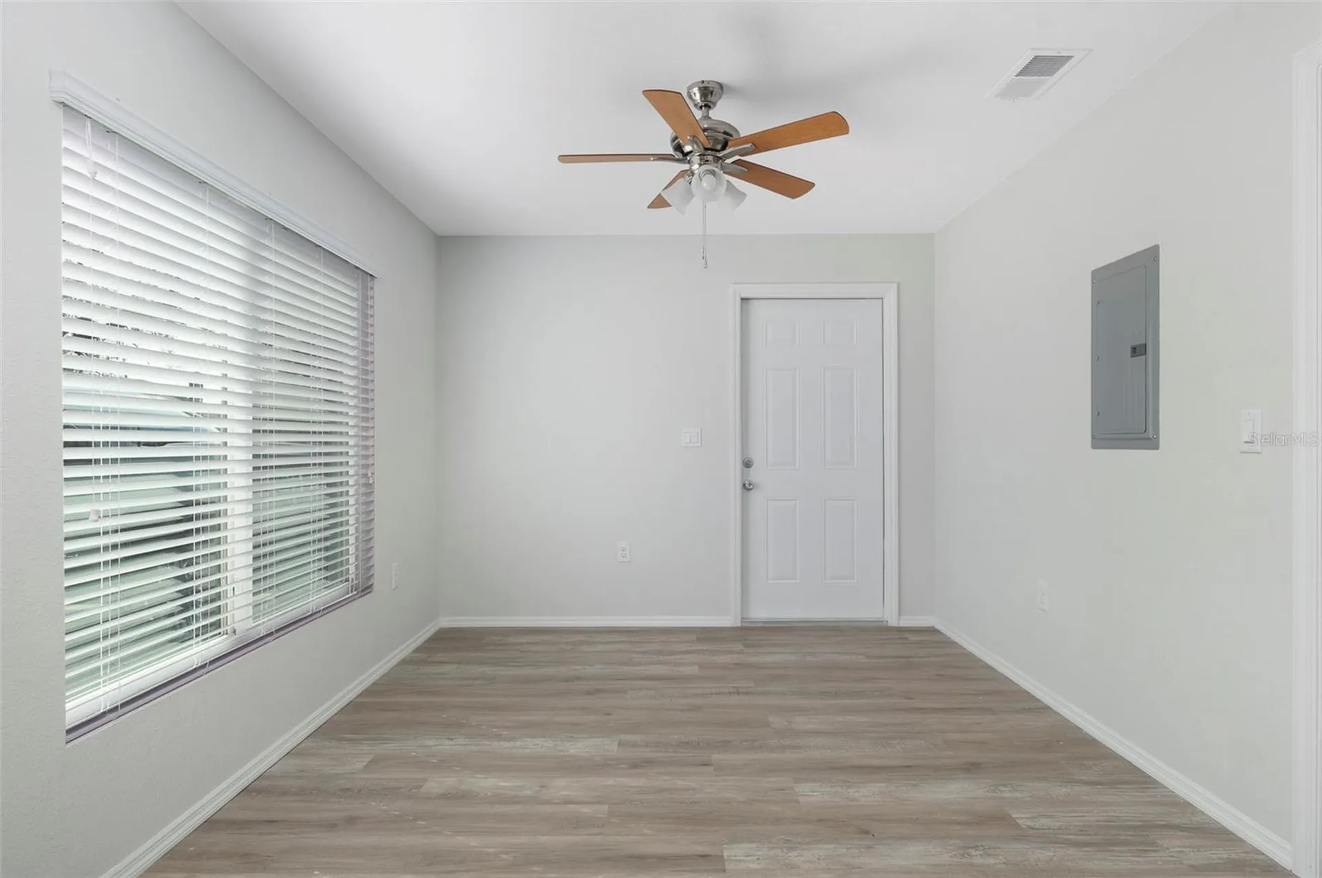 454 21st Street N St Petersburg FL 33713