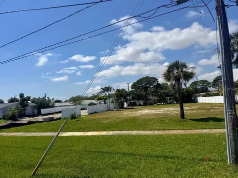 6046 Bayou Grande Boulevard NE St Petersburg FL 33703