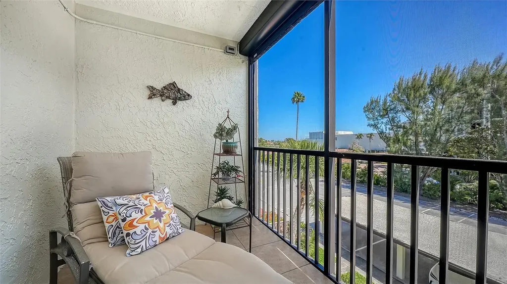 1925 Gulf Of Mexico Drive Longboat Key FL 34228