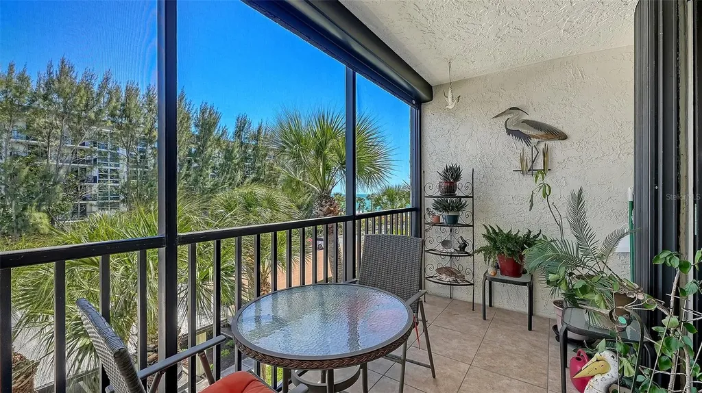 1925 Gulf Of Mexico Drive Longboat Key FL 34228