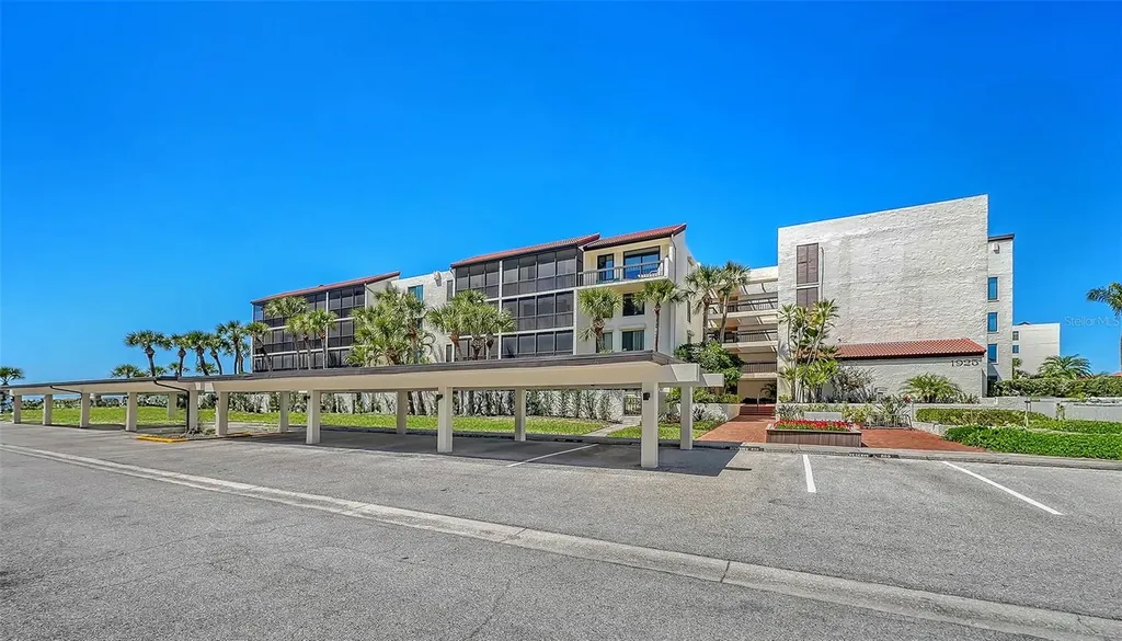 1925 Gulf Of Mexico Drive Longboat Key FL 34228