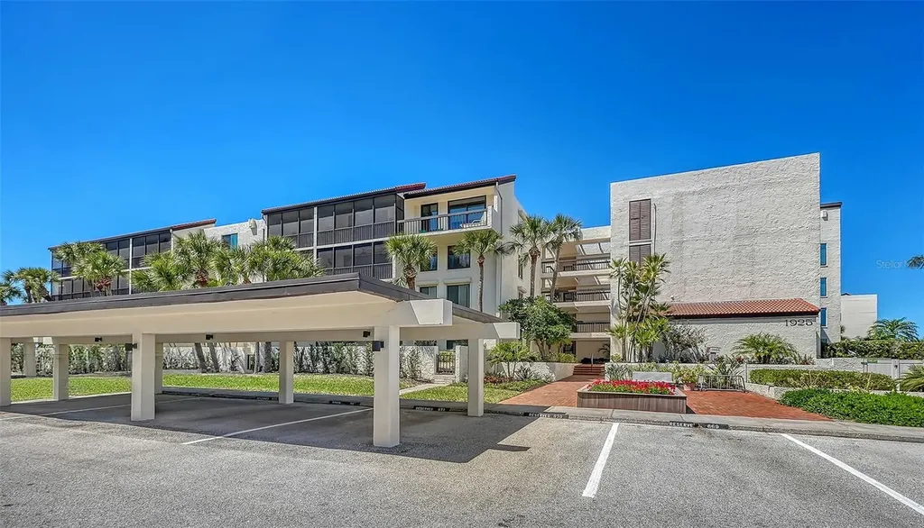 1925 Gulf Of Mexico Drive Longboat Key FL 34228