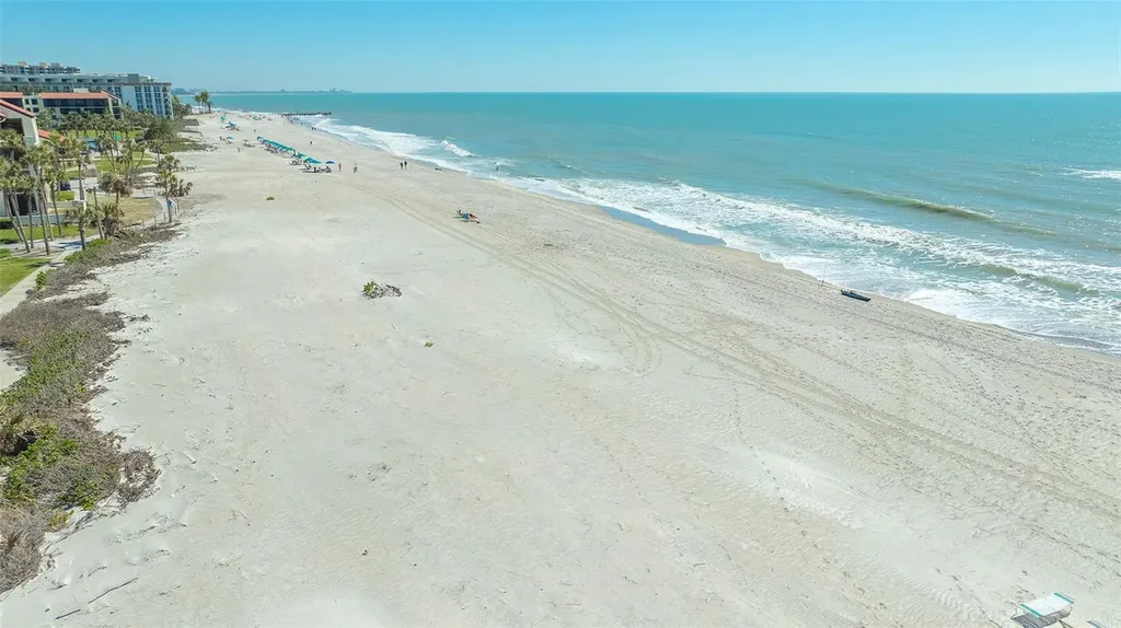 1925 Gulf Of Mexico Drive Longboat Key FL 34228