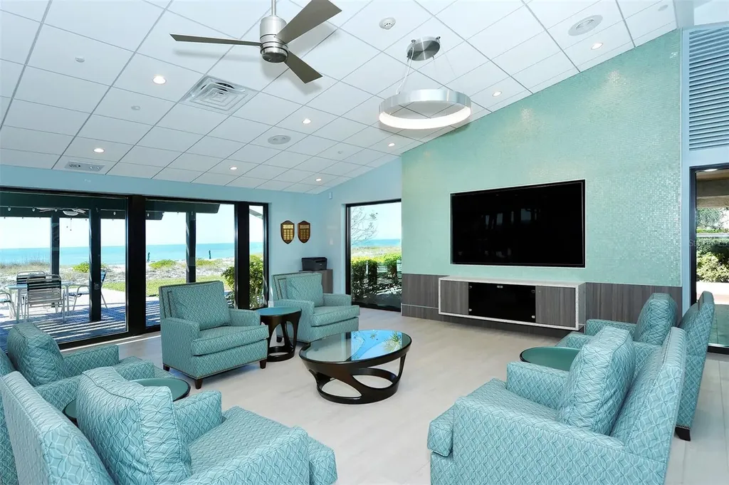 1925 Gulf Of Mexico Drive Longboat Key FL 34228