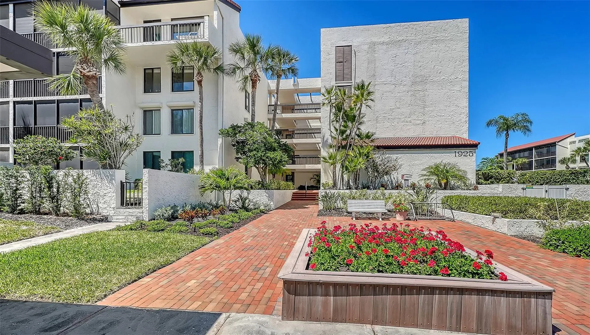 1925 Gulf Of Mexico Drive Longboat Key FL 34228