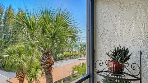 1925 Gulf Of Mexico Drive Longboat Key FL 34228