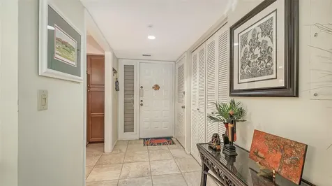 1925 Gulf Of Mexico Drive Longboat Key FL 34228
