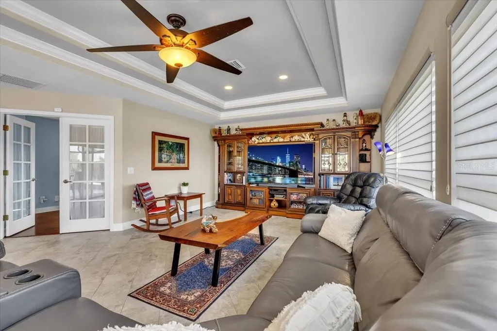 330 NE 20th Street Cape Coral FL 33909
