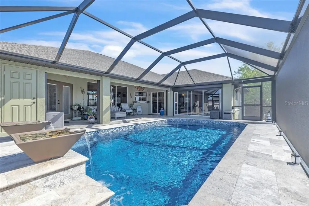 330 NE 20th Street Cape Coral FL 33909