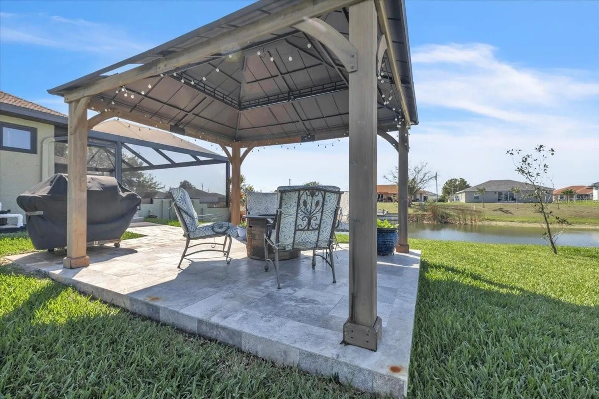 330 NE 20th Street Cape Coral FL 33909