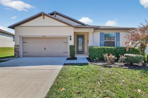30112 Kladruby Point Mount Dora FL 32757