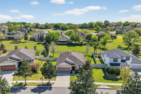 30112 Kladruby Point Mount Dora FL 32757