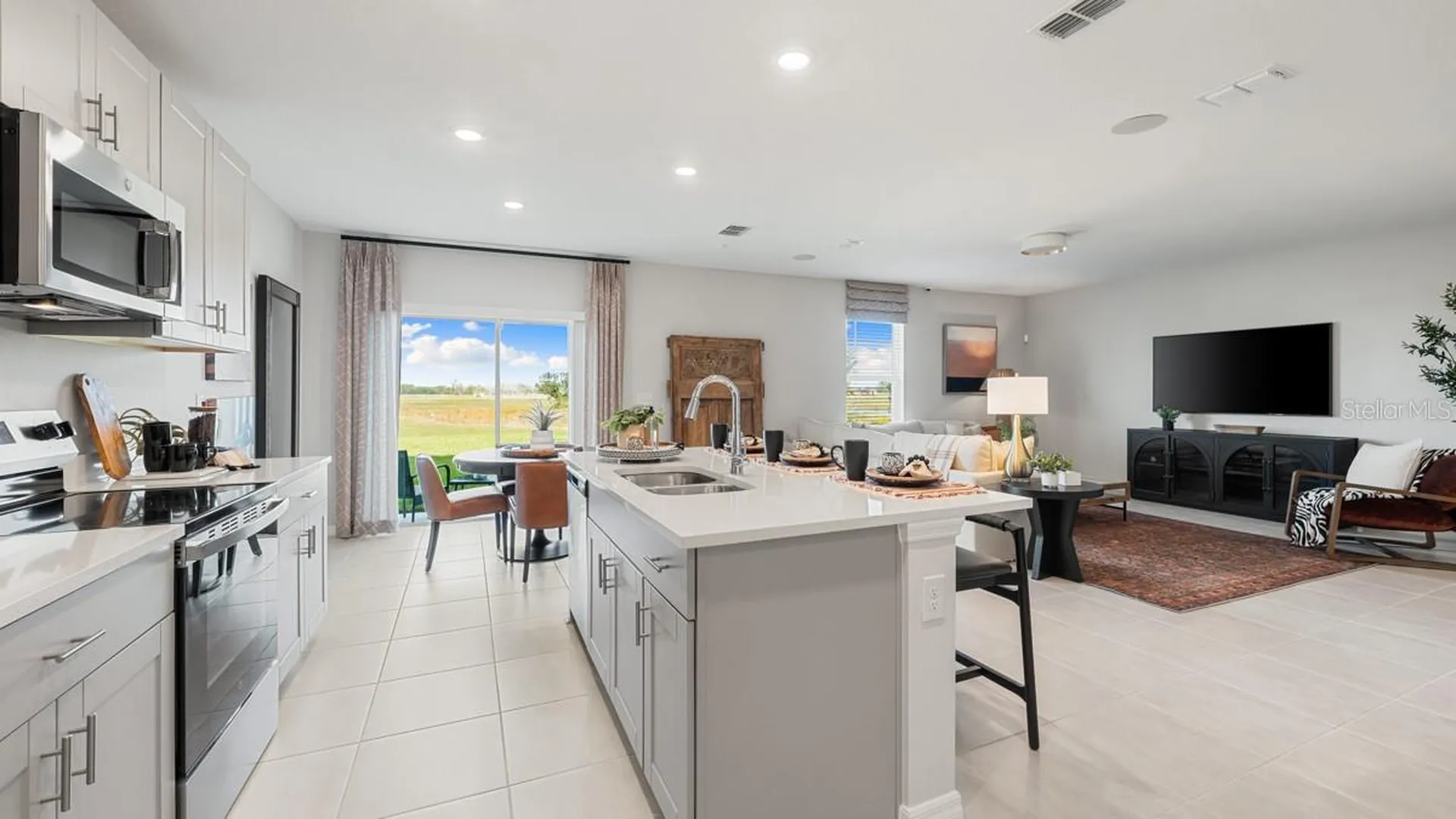 9329 Chiswell Trail Palmetto FL 34221