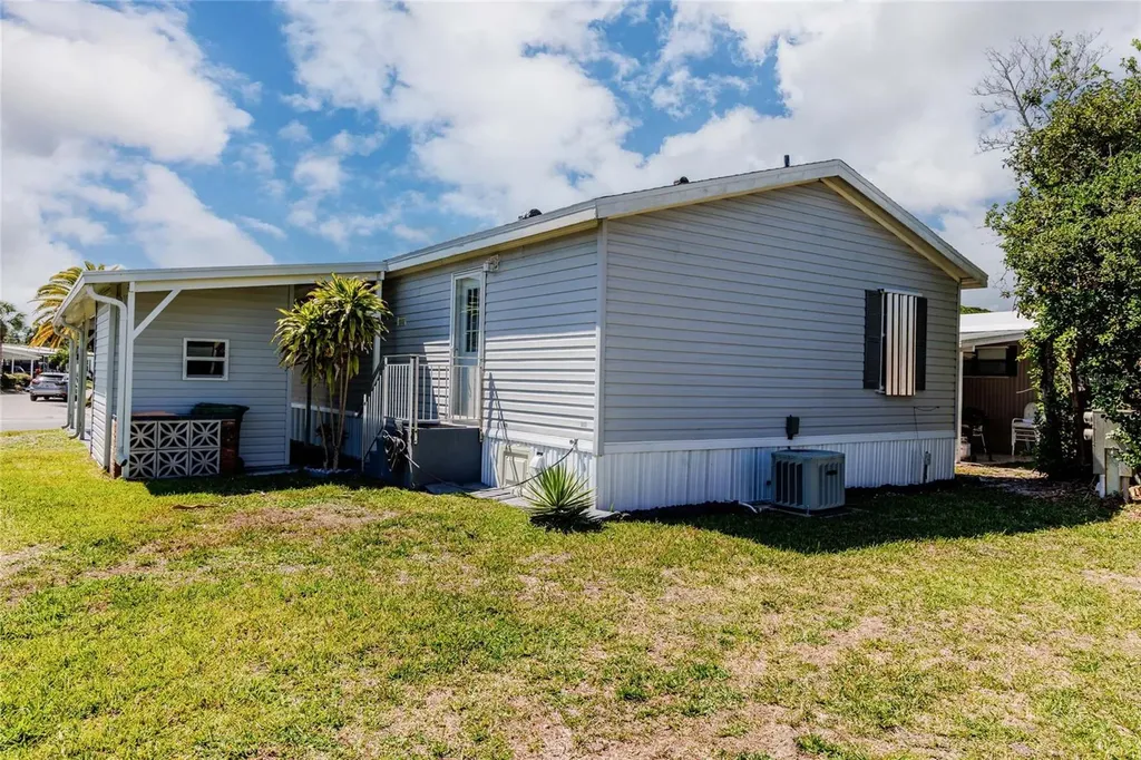 2100 Kings Highway #1041 Punta Gorda FL 33980
