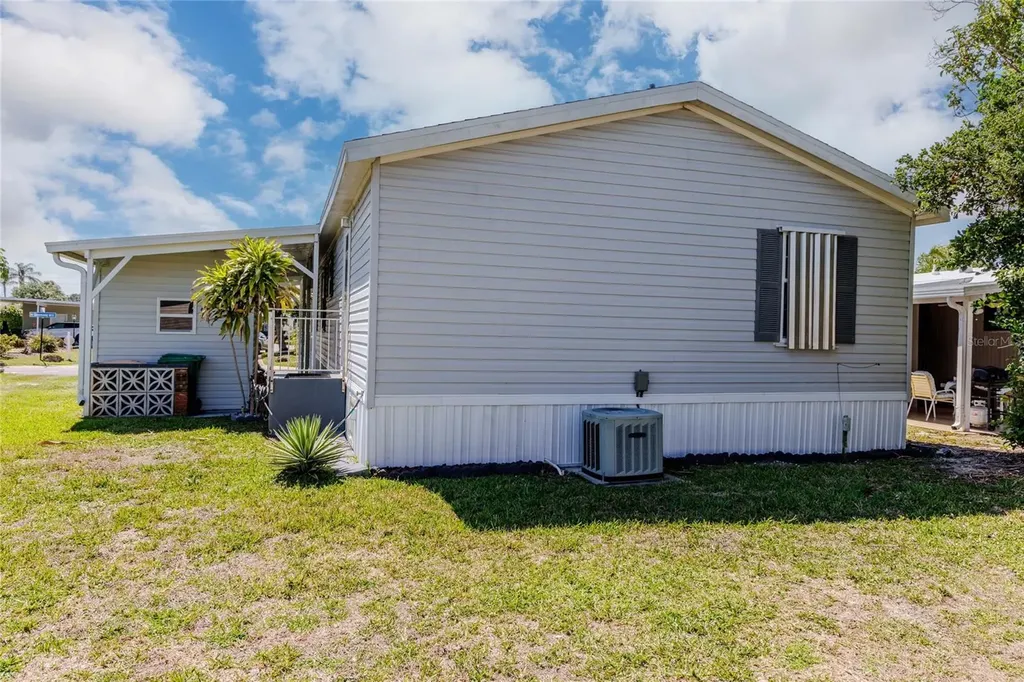 2100 Kings Highway #1041 Punta Gorda FL 33980