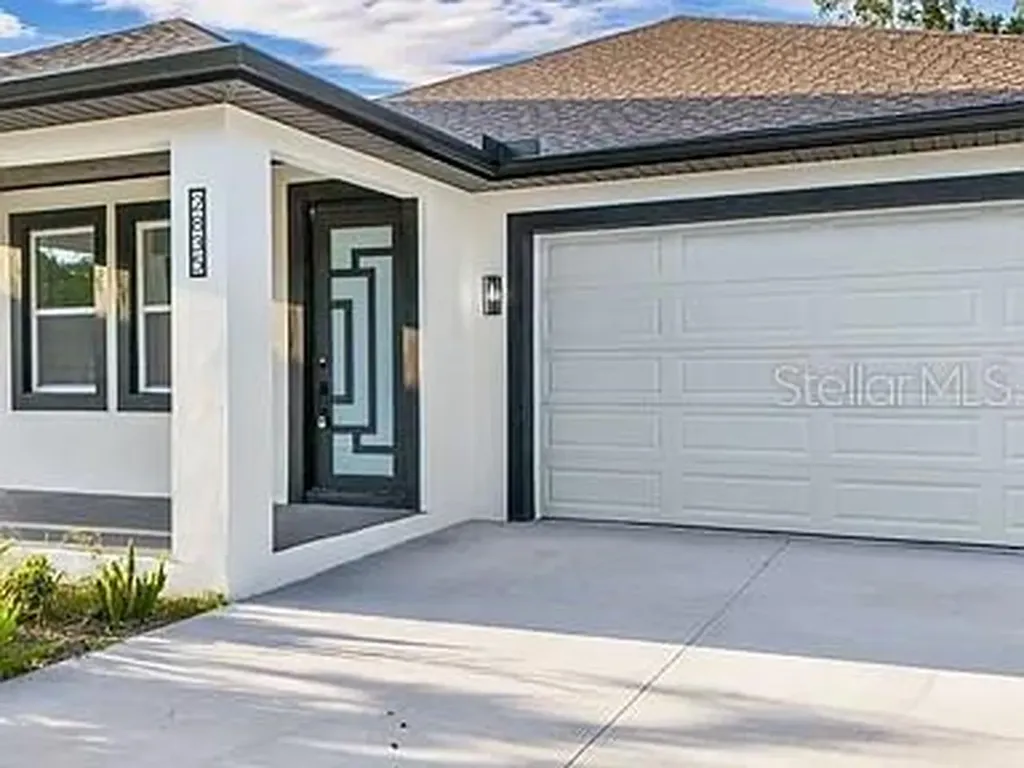 2835 60th Avenue N St Petersburg FL 33714