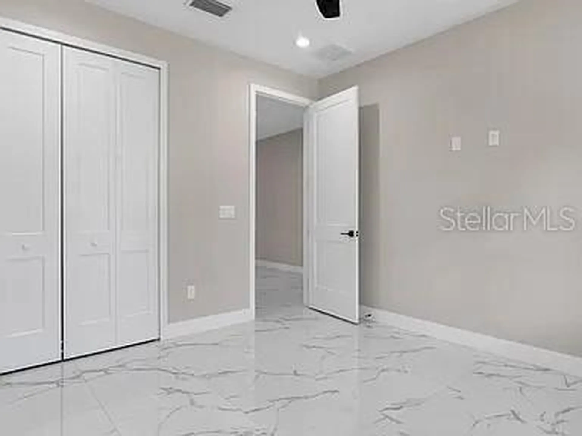 2835 60th Avenue N St Petersburg FL 33714