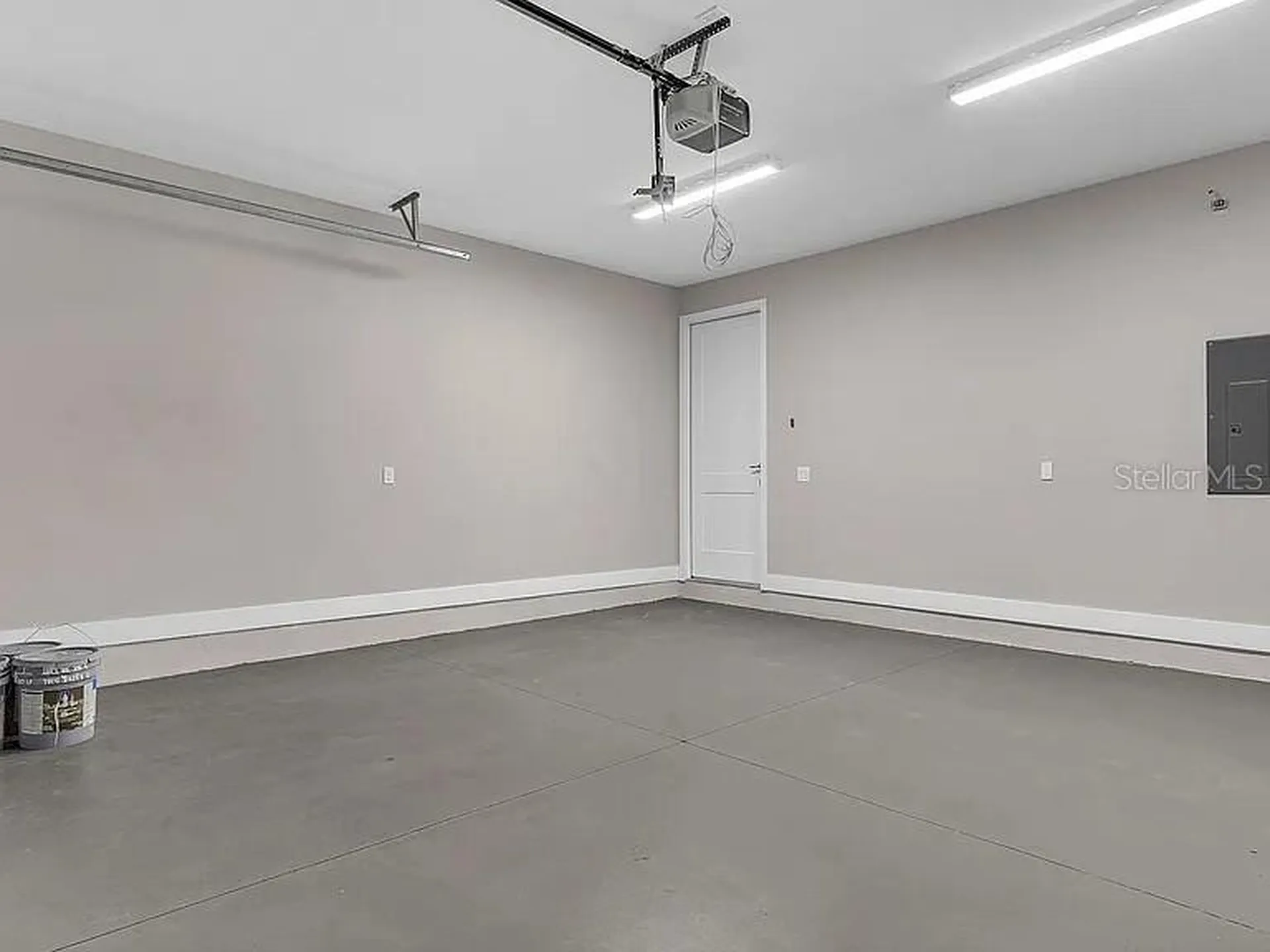 2835 60th Avenue N St Petersburg FL 33714