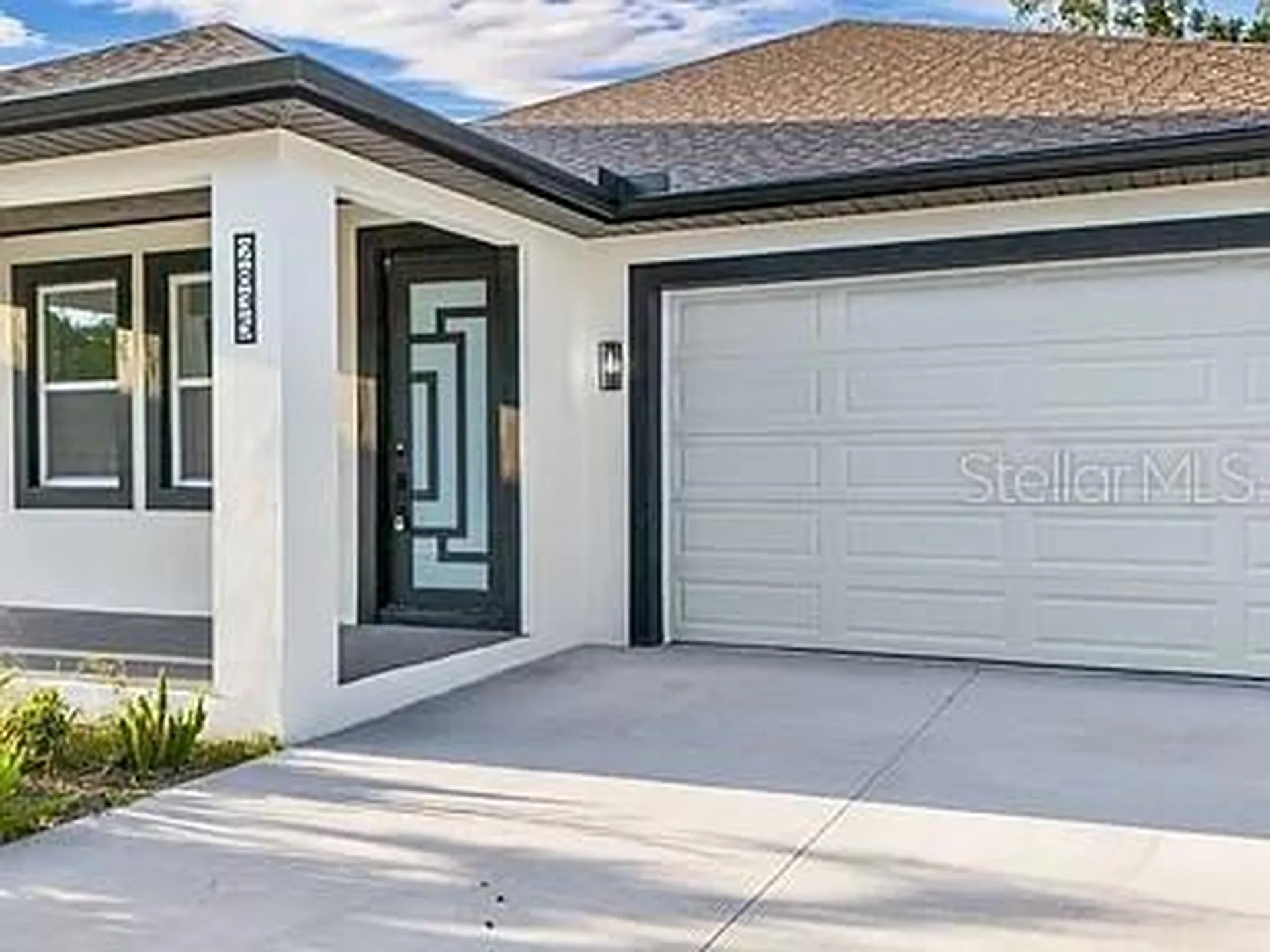 2835 60th Avenue N St Petersburg FL 33714
