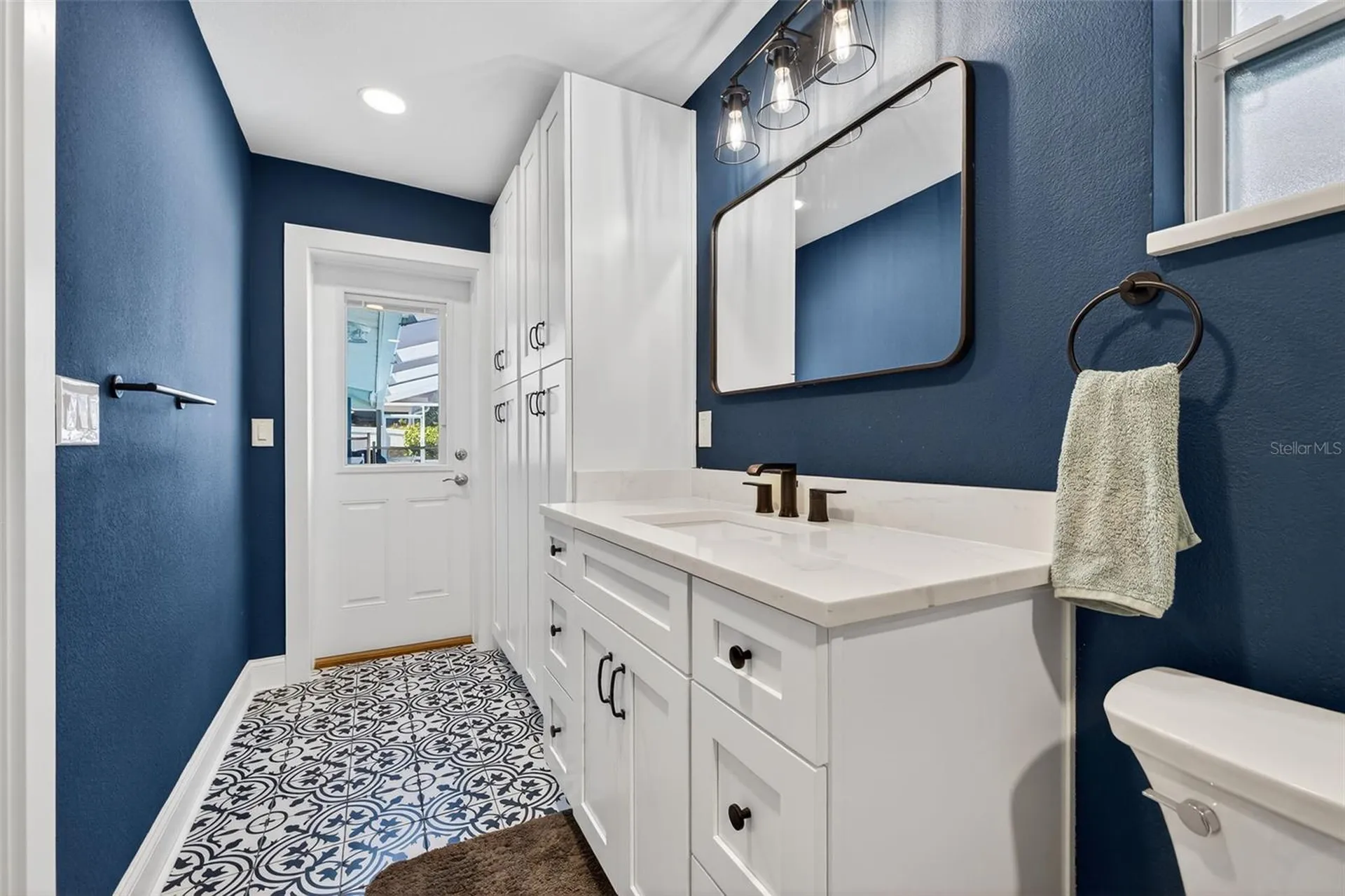 1435 48th Avenue NE St Petersburg FL 33703