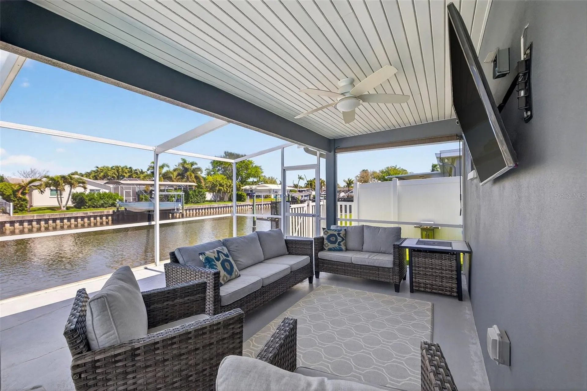 1435 48th Avenue NE St Petersburg FL 33703