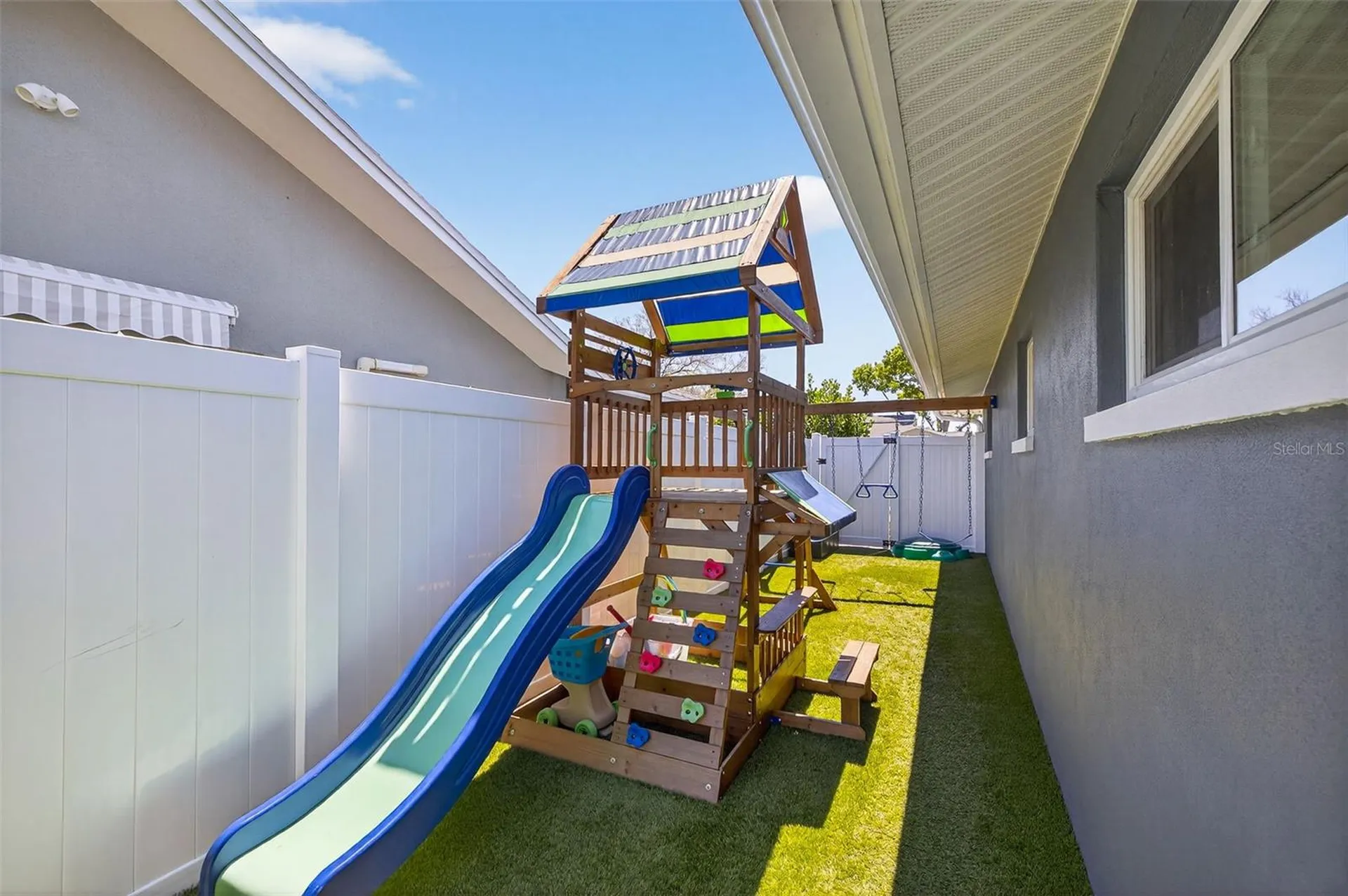 1435 48th Avenue NE St Petersburg FL 33703