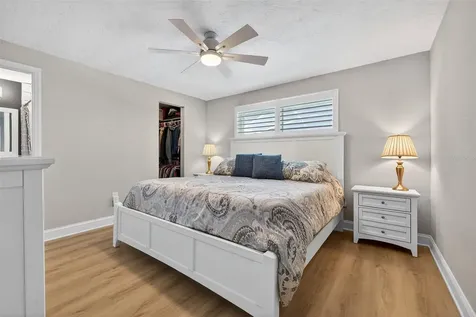 1435 48th Avenue NE St Petersburg FL 33703