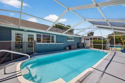 1435 48th Avenue NE St Petersburg FL 33703