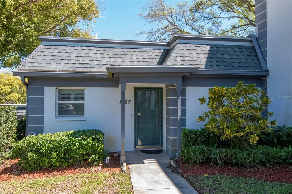 1227 N Mcmullen Booth Road Clearwater FL 33759
