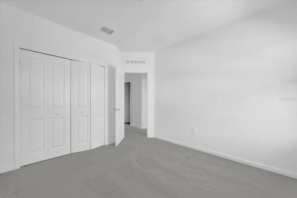2602 Skyline Loop Kissimmee FL 34758