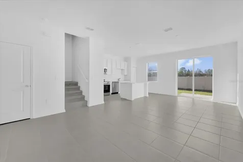 2602 Skyline Loop Kissimmee FL 34758