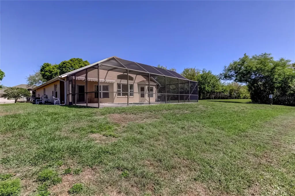 10002 Oasis Palm Drive Tampa FL 33615