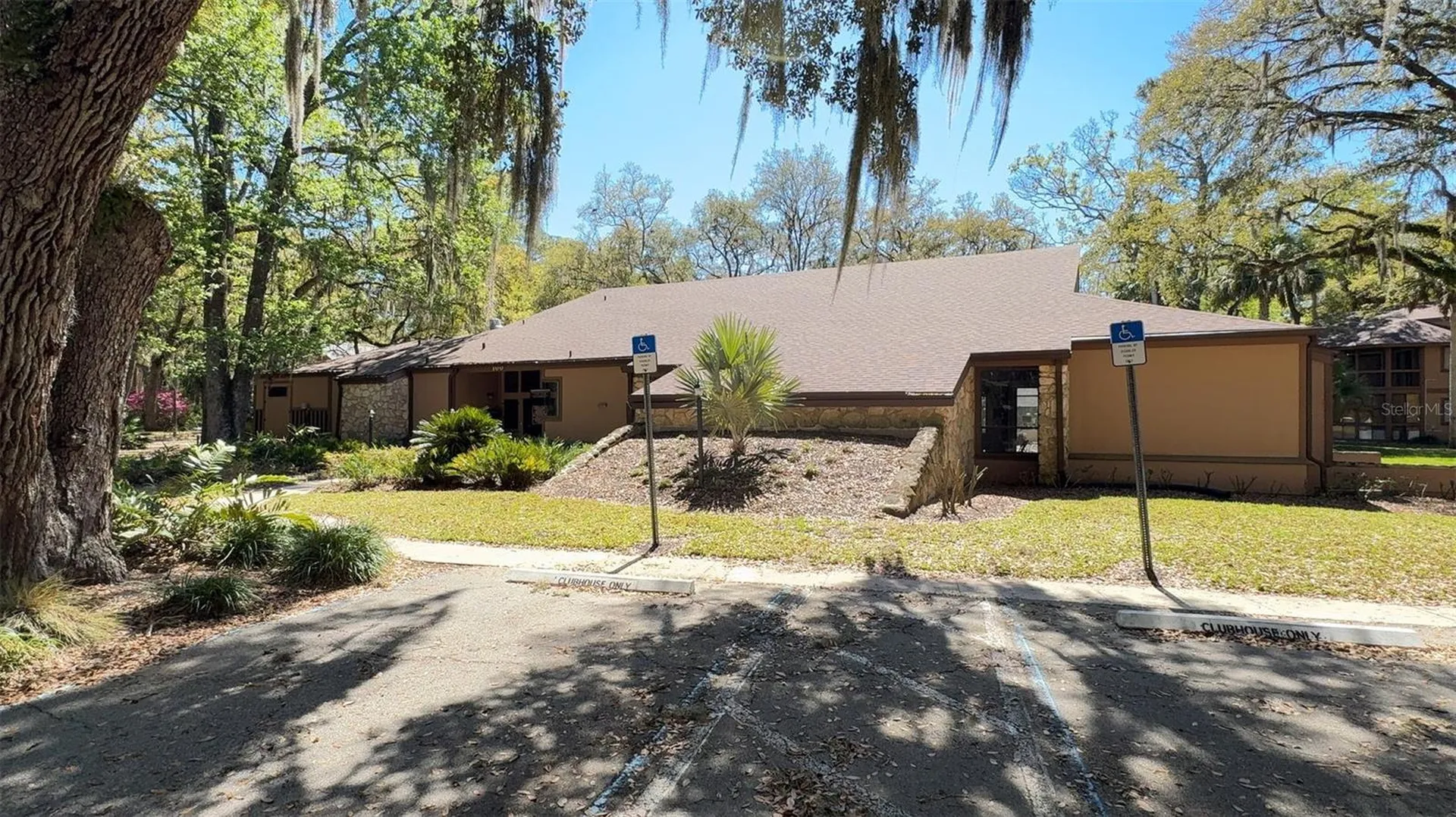 2 Pine Hurst Lane Palm Coast FL 32164