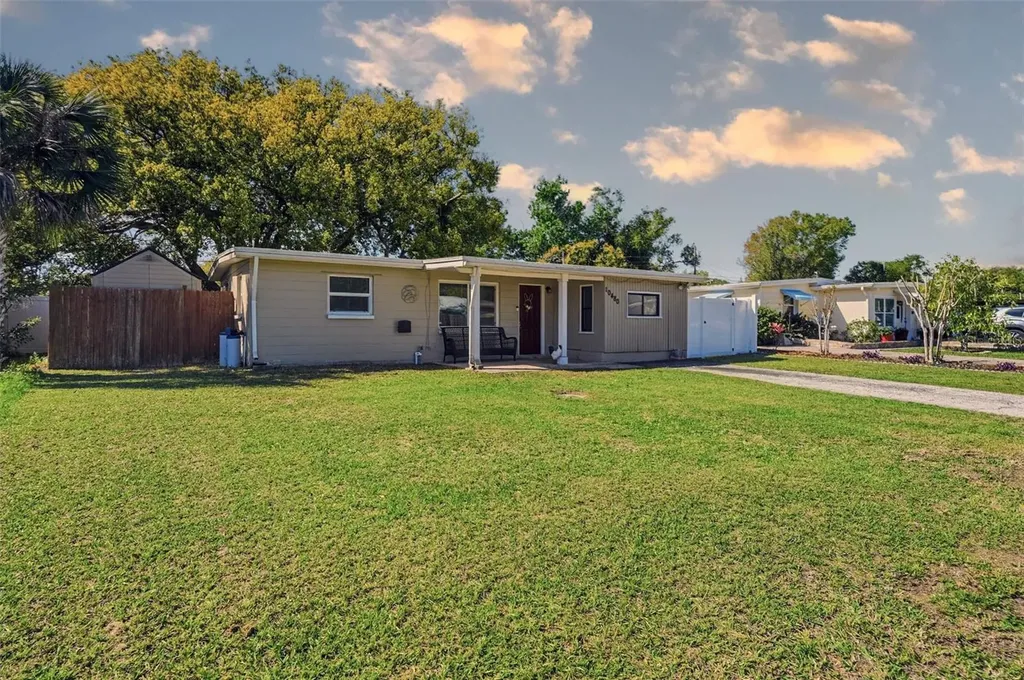 10480 111th Avenue Largo FL 33773