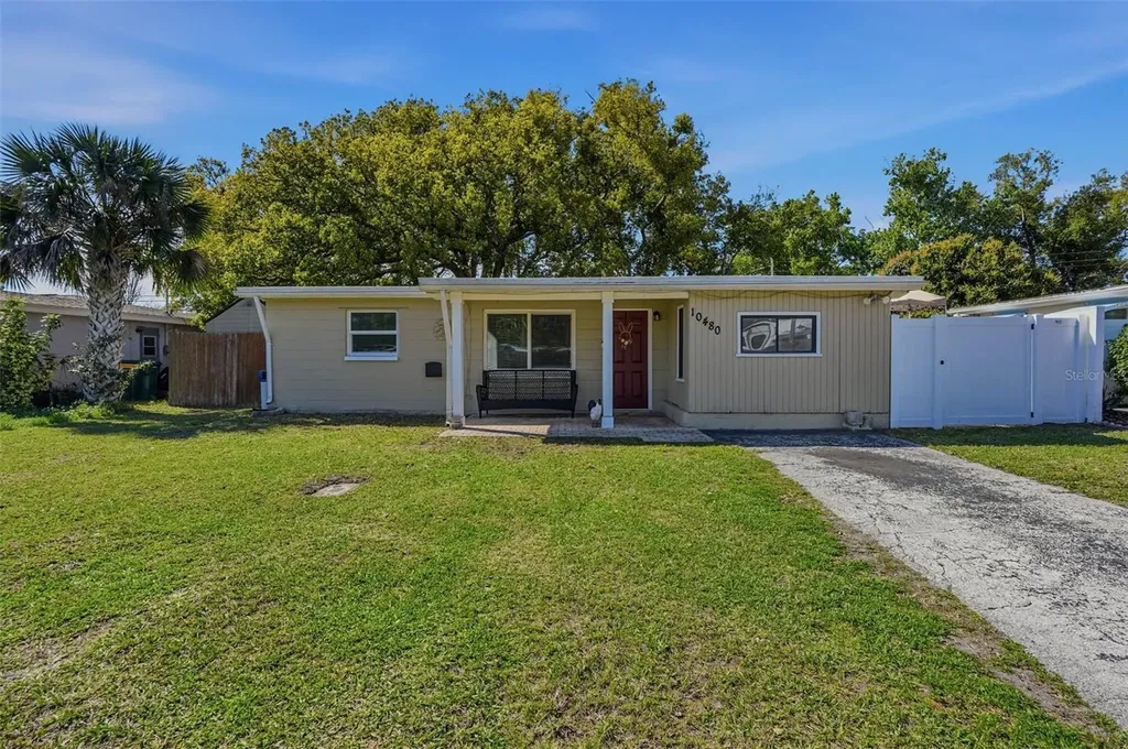 10480 111th Avenue Largo FL 33773